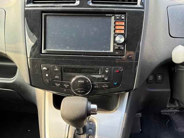 2013 Nissan Serena 20X SHV auction photo 6