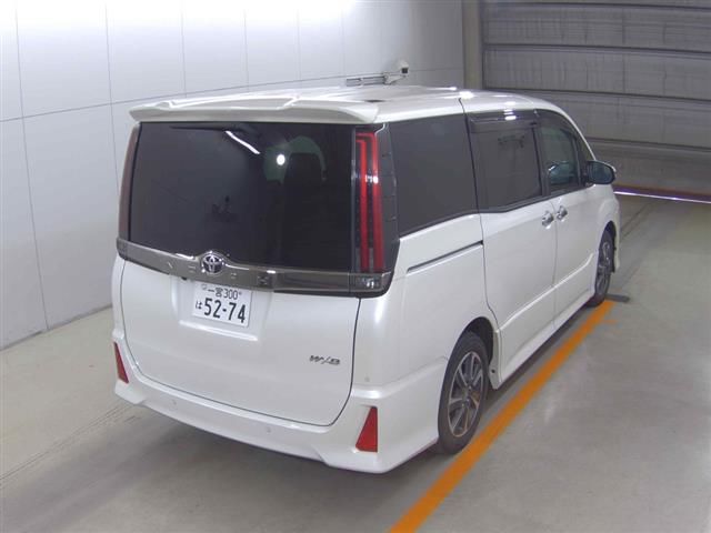 2020 Toyota Noah Special Edition Si WXB II auction photo 4