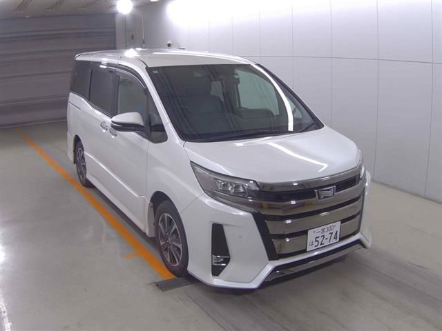 2020 Toyota Noah Special Edition Si WXB II Japan auction vehicle