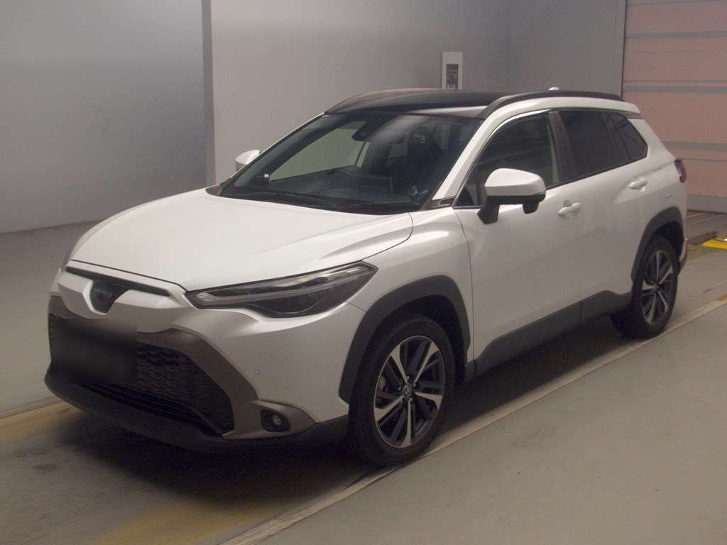 Japan Auction Vehicles 4 2023 Toyota Corolla Cross ハイブリッド Z 4WD auction photo