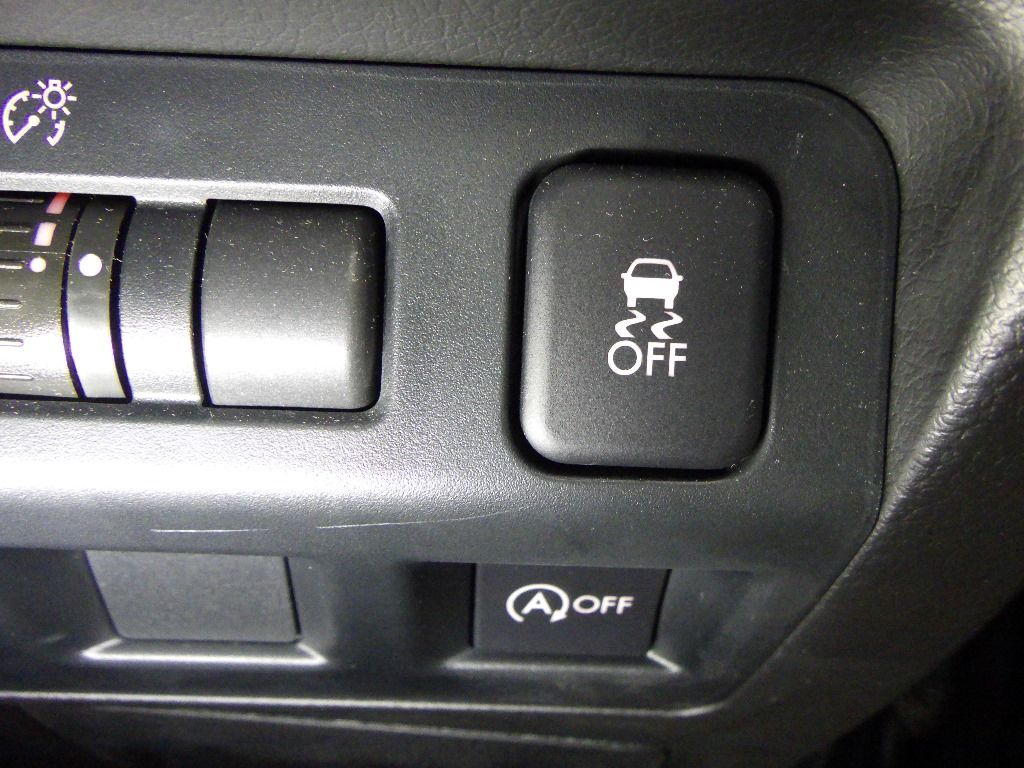 2013 Subaru インプレッサ スポーツ 2.0i auction photo 9