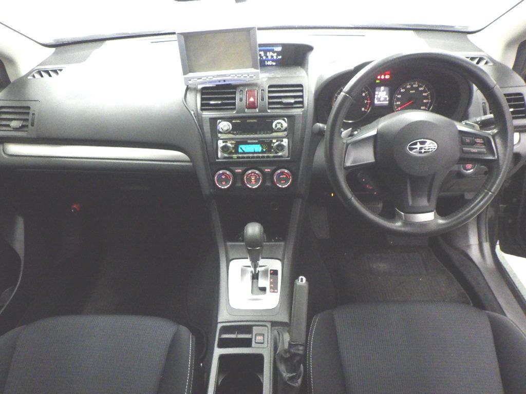2013 Subaru インプレッサ スポーツ 2.0i auction photo 3