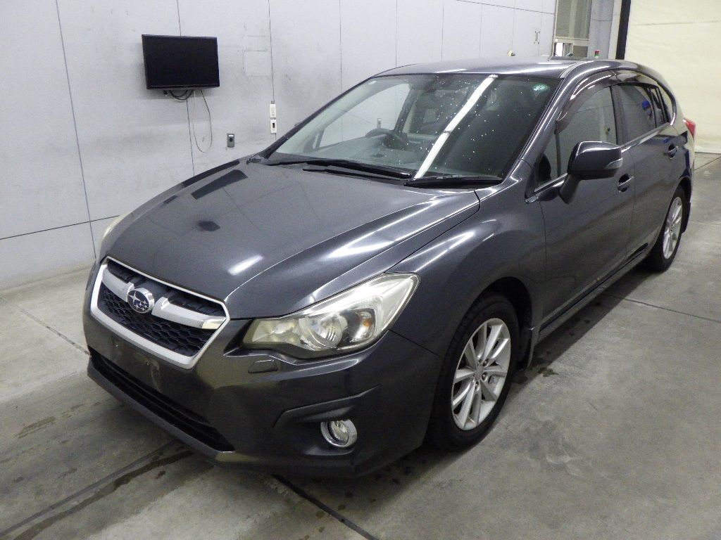 2013 Subaru インプレッサ スポーツ 2.0i auction photo 4