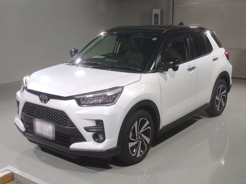 Japan Auction Vehicles 4 2021 Toyota Raize Z auction photo