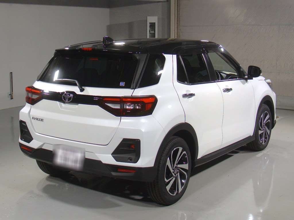 2021 Toyota Raize Z auction photo 2