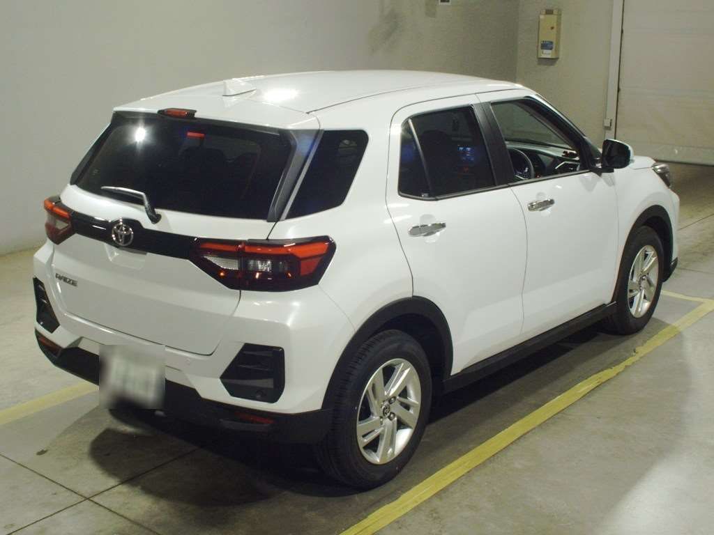 2025 Toyota Raize G ナビレディパッケージ 4WD auction photo 2