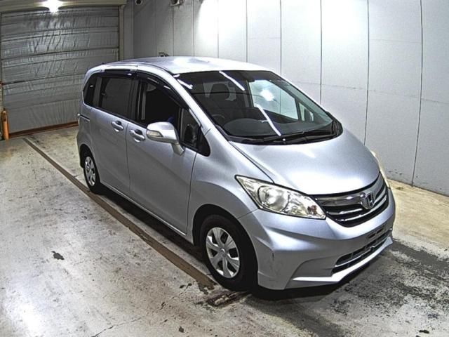 2012 Honda Freed G ジャストセレクション Japan auction vehicle
