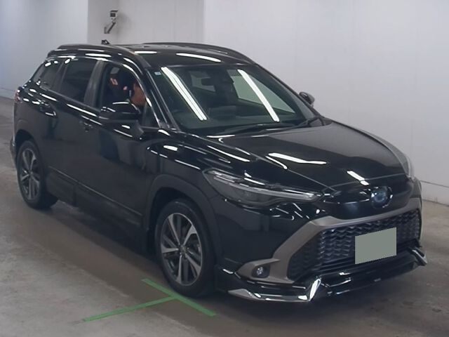Japan Auction Vehicles 8 2023 Toyota Corolla Cross ハイブリッドZ auction photo