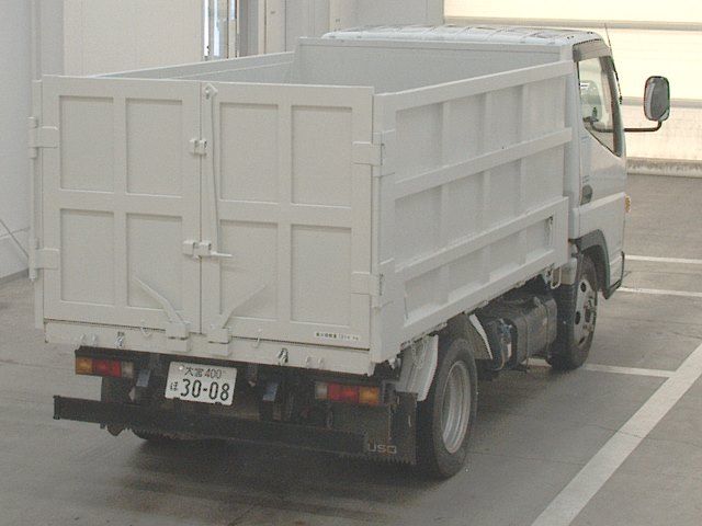 2019 Mitsubishi Fuso Canter dump auction photo 2