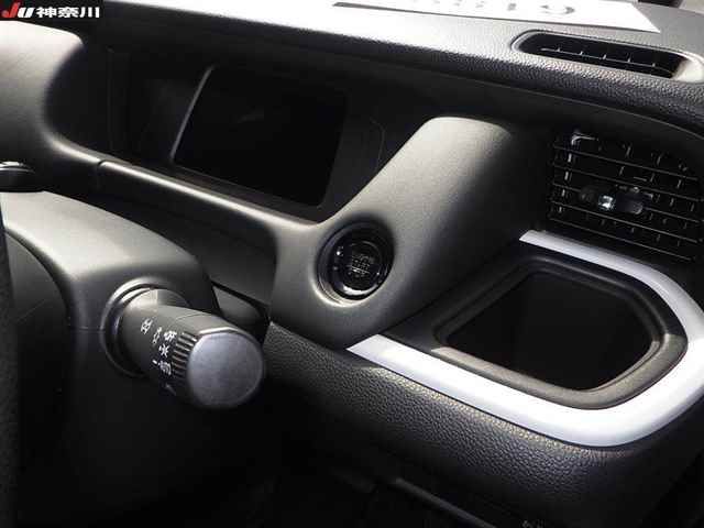 2023 Honda Fit ホーム auction photo 7