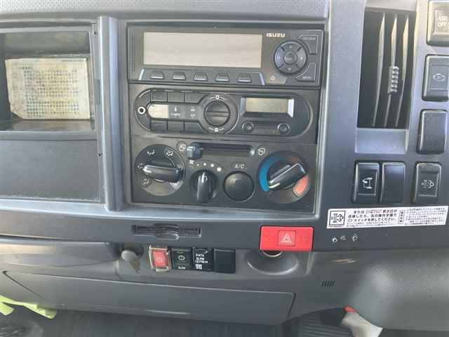 2015 Isuzu Elf 4.45t auction photo 6