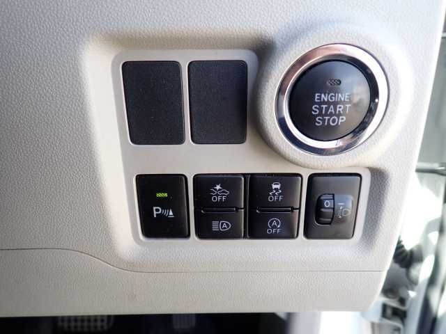 2021 Toyota Passo X auction photo 7