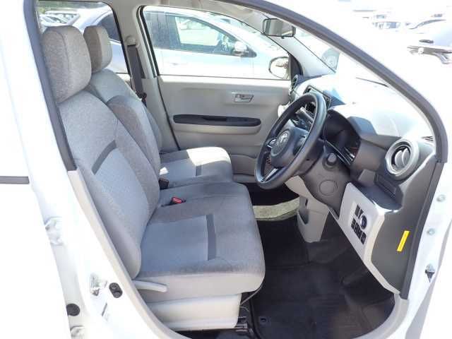 2021 Toyota Passo X auction photo 5