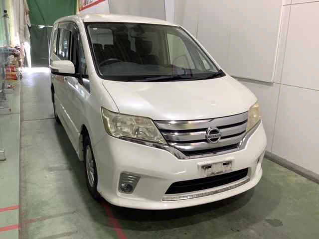Japan Auction Vehicles 4 2012 Nissan Serena 4WD ハイウェイスターVセレクション auction photo