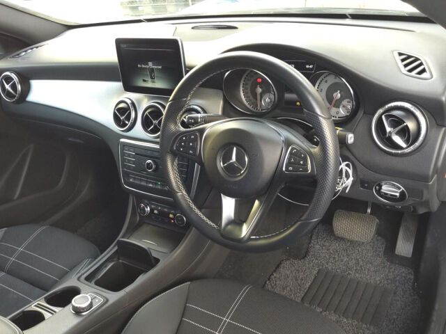 2015 Mercedes-Benz CLA-Class CLA180 RSP auction photo 3