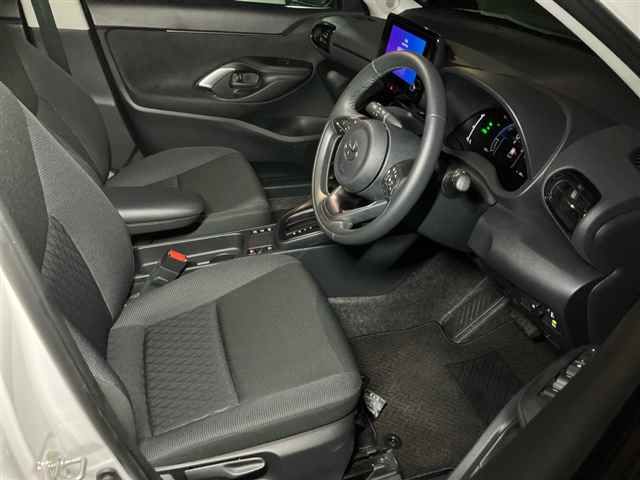 2025 Toyota Yaris Cross ハイブリッドG auction photo 7