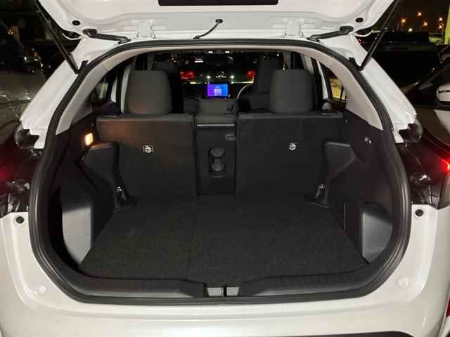 2025 Toyota Yaris Cross ハイブリッドG auction photo 10