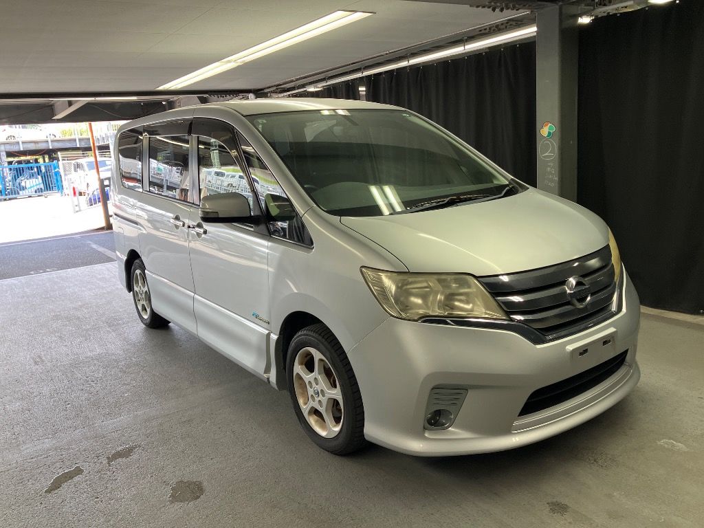 Japan Auction Vehicles 7 2013 Nissan Serena HWS S-HYBRID auction photo
