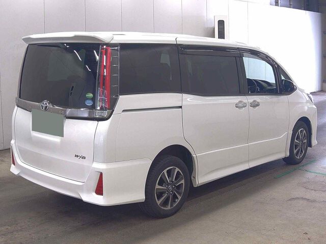 2018 Toyota Noah SI WXB 4WD auction photo 5
