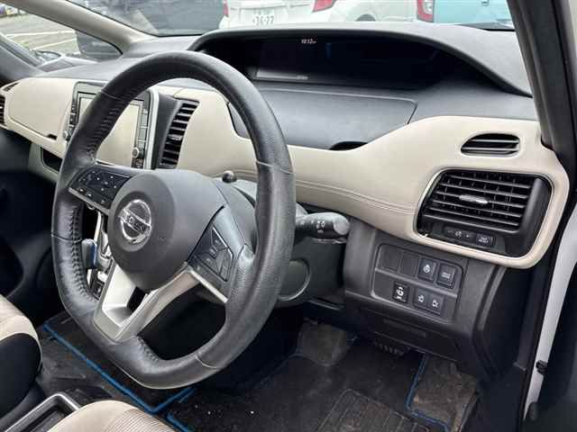 2018 Nissan セレナeパワー eパワーハイウェイスターV auction photo 3