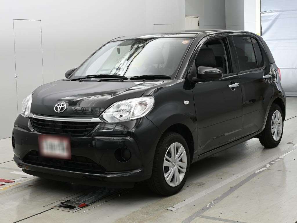 Japan Auction Vehicles 14 2023 Toyota Passo X auction photo