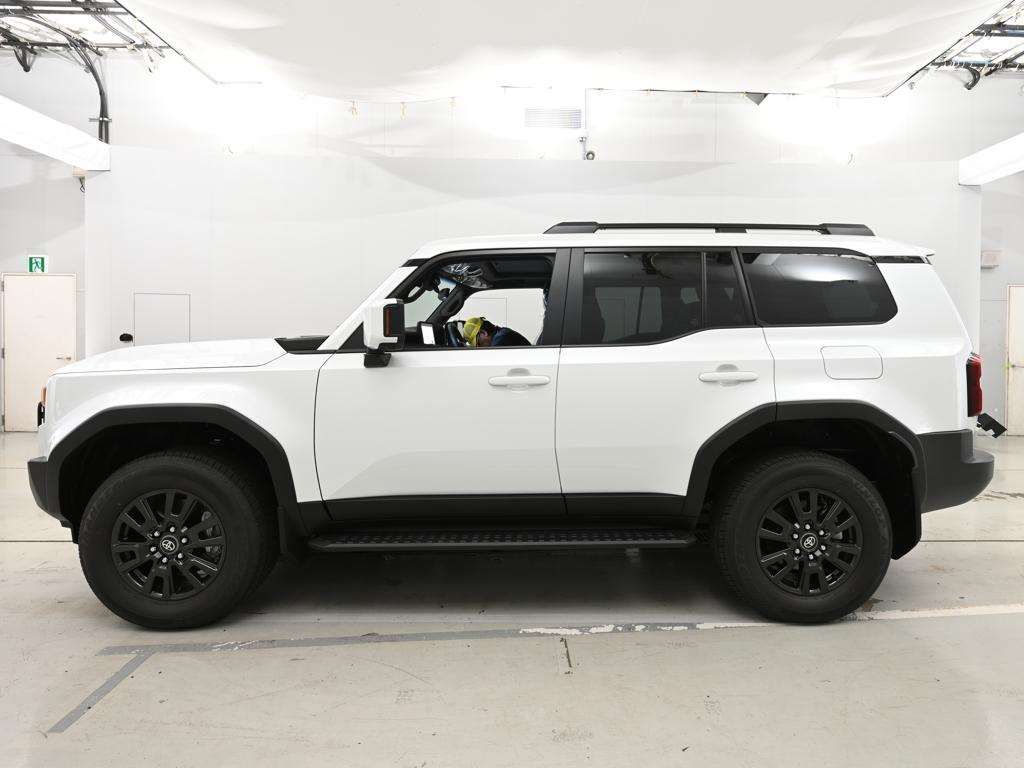 2026 Toyota Land Cruiser 250 VX 4WD auction photo 4