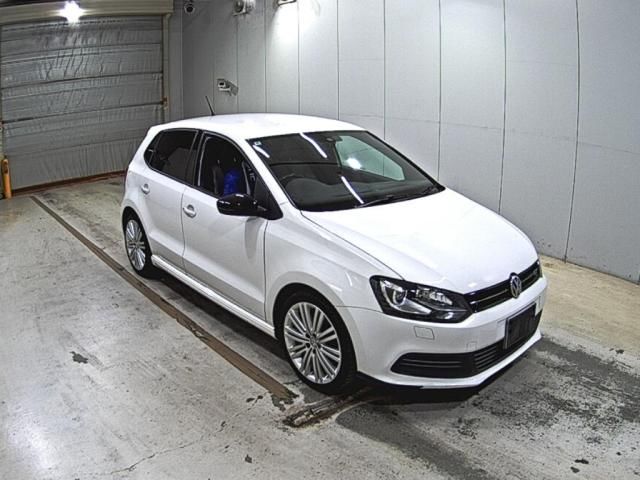 2014 Volkswagen ポロ ブルーGT Japan auction vehicle