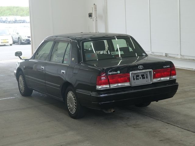 2015 Toyota Crown スーパーデラックス auction photo 2