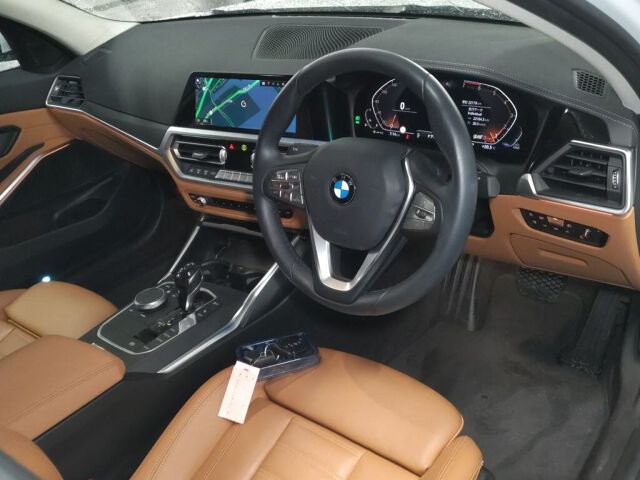 2021 BMW 3 Series 318I40TH Anniversary E auction photo 3