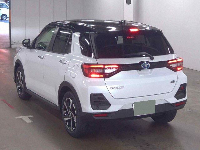 2026 Toyota Raize Hybrid Z Panora auction photo 2