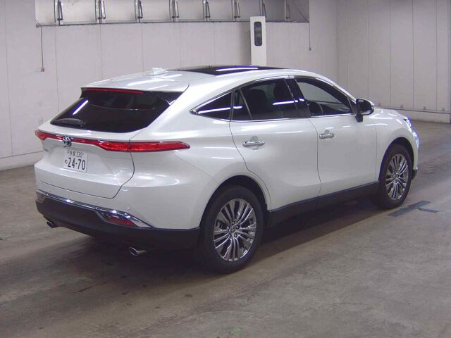 2024 Toyota Harrier Z auction photo 5