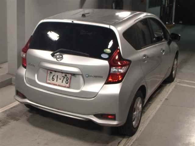 2017 Nissan Note e-パワーX auction photo 5