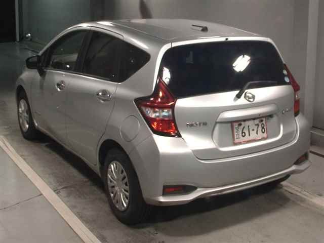 2017 Nissan Note e-パワーX auction photo 2