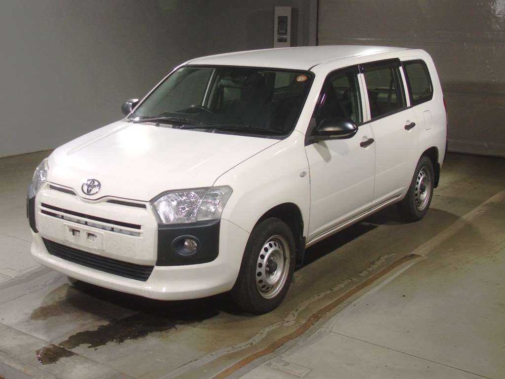 Japan Auction Vehicles 4 2021 Toyota Probox DXコンフォート 4WD auction photo
