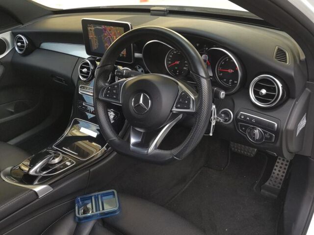 2017 Mercedes-Benz C-Class C180 Laureus ED auction photo 3