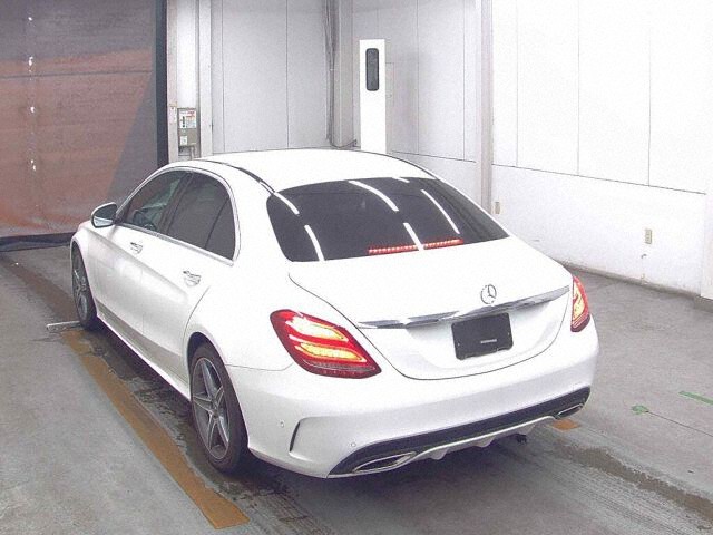 2017 Mercedes-Benz C-Class C180 Laureus ED auction photo 2