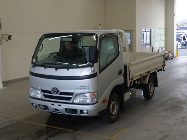 Japan Auction Vehicles 20 2014 Toyota Dyna ヒラ4WD auction photo