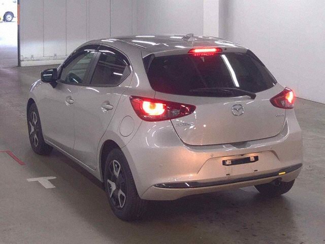 2024 Mazda 2 15 BD auction photo 2