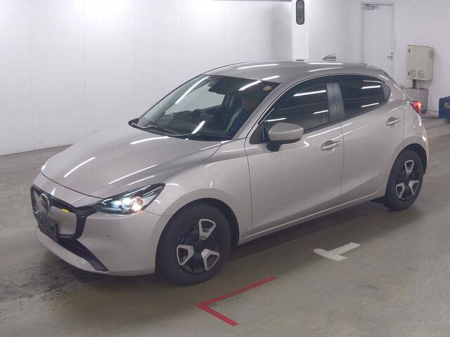 2024 Mazda 2 15 BD auction photo 4