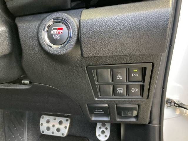 2023 Toyota Hilux Z GR Sport auction photo 5