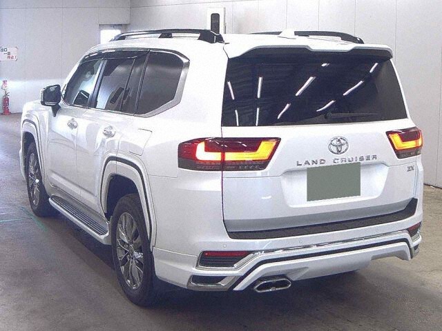 2025 Toyota Land Cruiser ZX 4WD auction photo 2