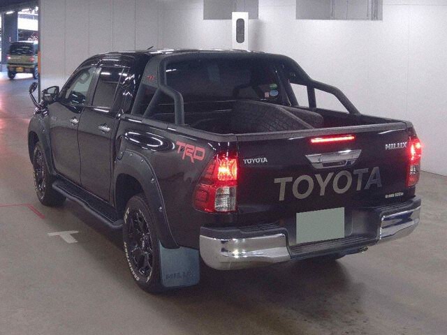 2018 Toyota Hilux Z 4WD auction photo 2