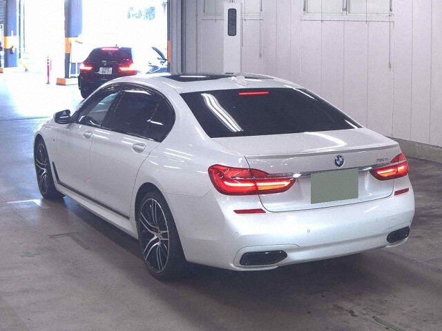 2016 BMW 7 Series 750LI M Sport auction photo 2