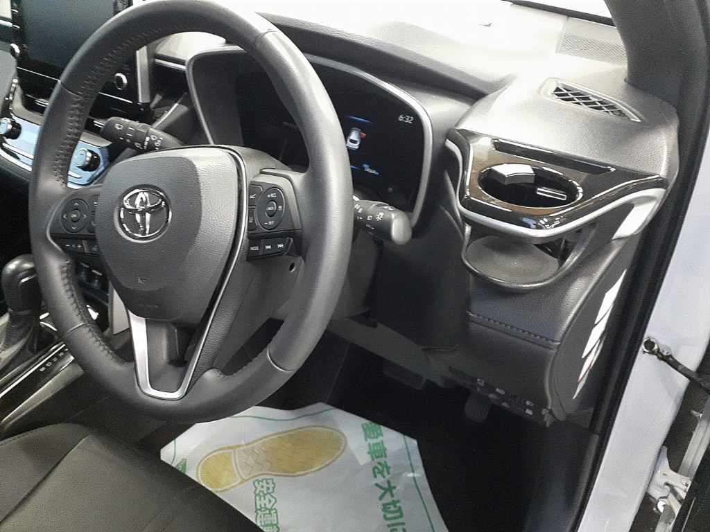 2022 Toyota Corolla Cross ハイブリッド Z 4WD auction photo 9