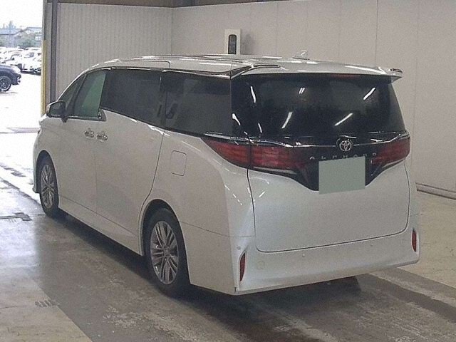 2025 Toyota Alphard Z 4WD auction photo 2