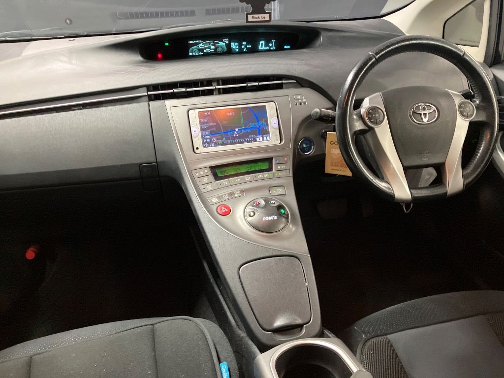 2014 Toyota Prius S auction photo 3