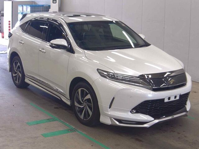2019 Toyota Harrier Elegance 4WD Japan auction vehicle