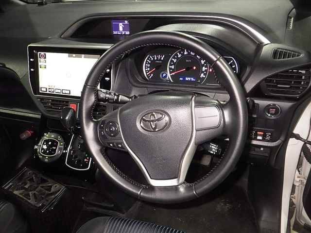 2016 Toyota Voxy ZSキラメキ2 auction photo 8