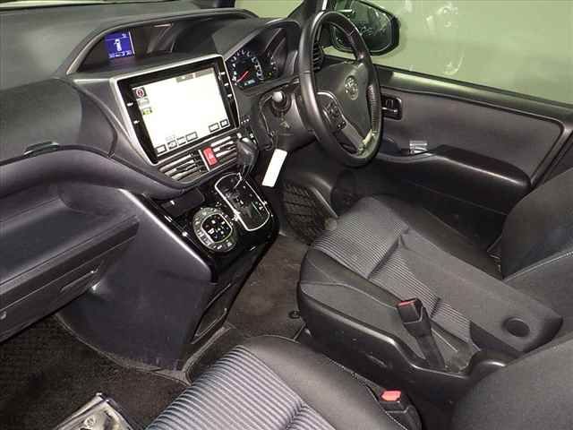 2016 Toyota Voxy ZSキラメキ2 auction photo 5