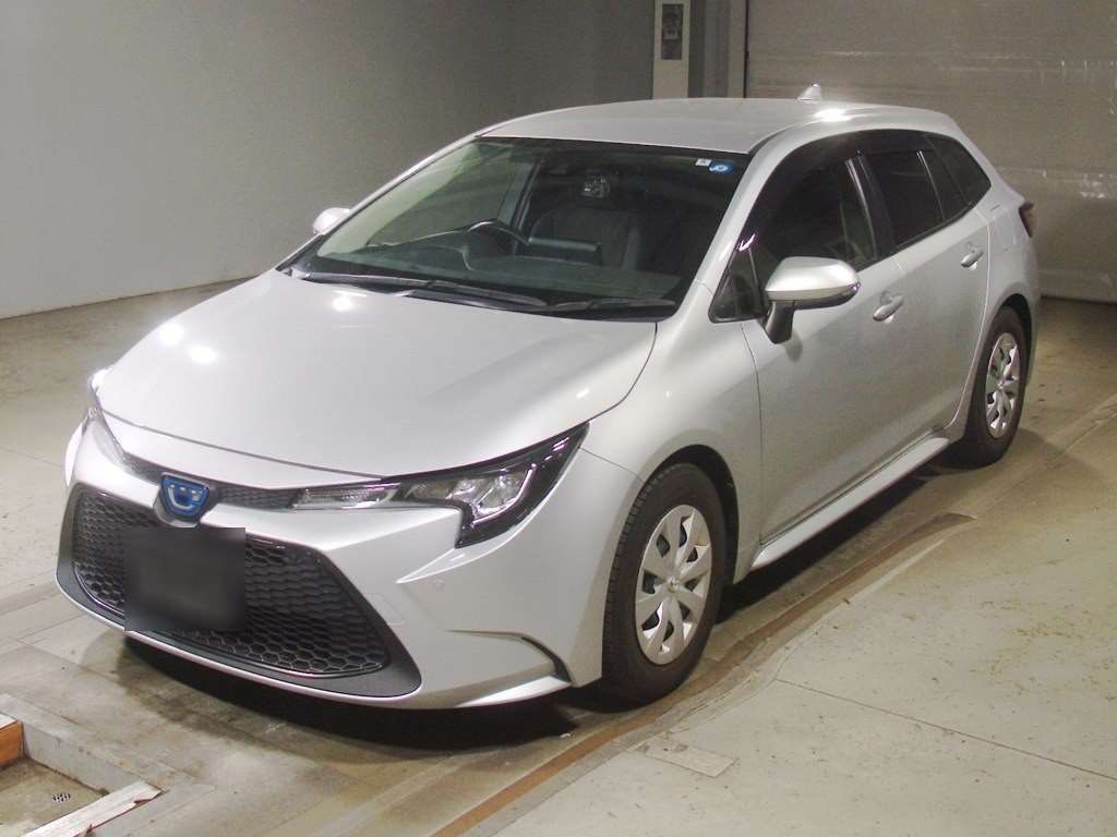 2022 Toyota Corolla Touring ハイブリッド G-X Japan auction vehicle